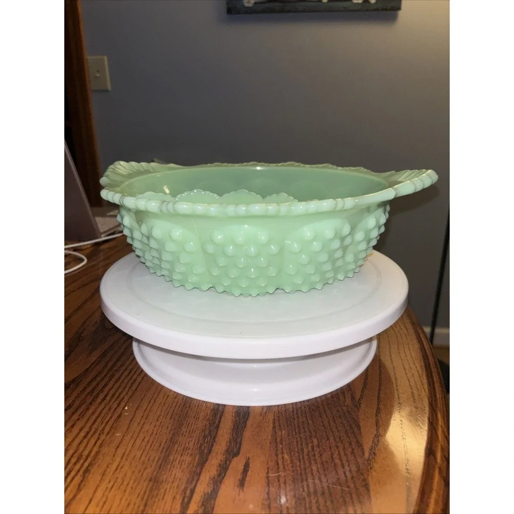 Melon/Chip/Dip Divided Bowl - Hobnail Gigi Pattern - Jadeite Green - Mosser USA